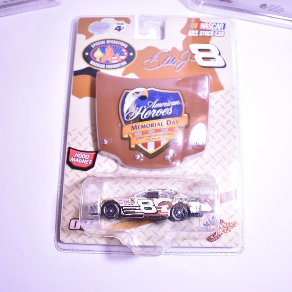 NASCAR 1:64 SCALE STOCK CAR